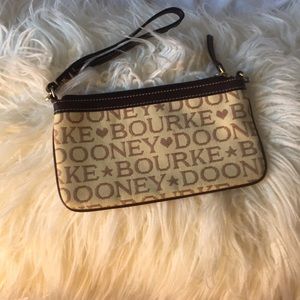 Dooney and bourke wristlet